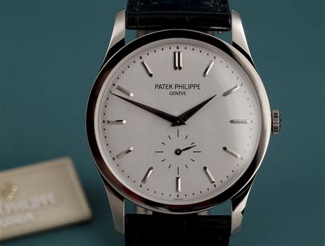 montre patek philippe calatrava 5196g|patek calatrava 5196g.